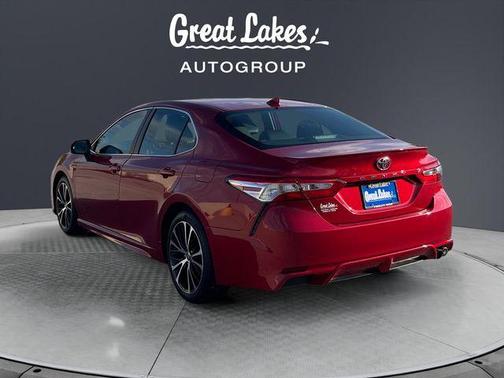 Red 2020 Toyota Camry SE