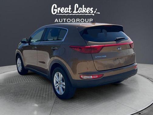 Burnished Copper 2017 Kia Sportage LX