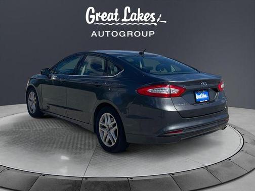 Magnetic 2016 Ford Fusion SE