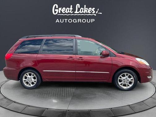 Salsa Red Pearl 2006 Toyota Sienna XLE