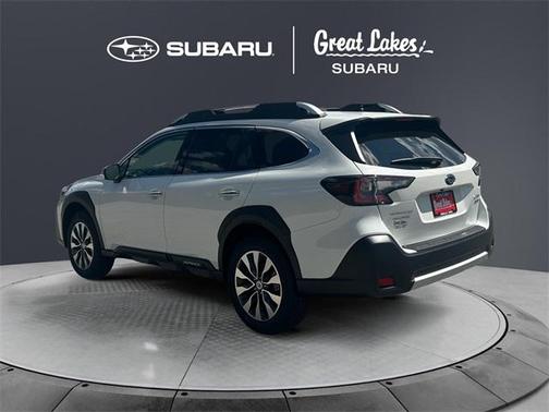 2025 Subaru Outback Touring