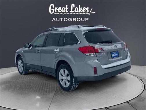 2010 Subaru Outback 2.5i Premium