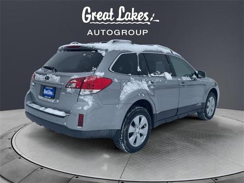 2010 Subaru Outback 2.5i Premium