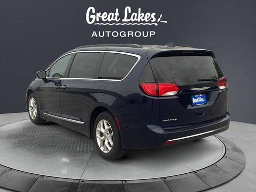 Jazz Blue Pearlcoat 2017 Chrysler Pacifica Touring-L