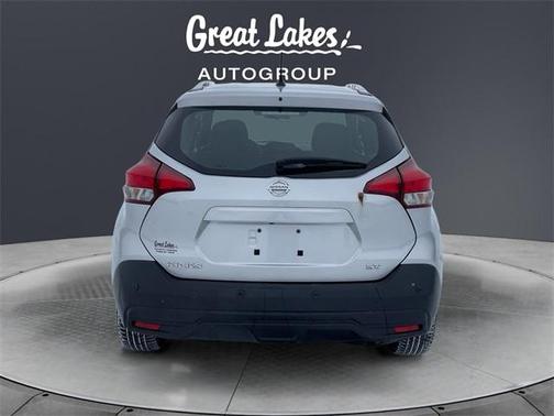 2020 Nissan Kicks SV