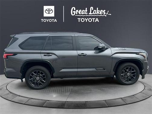 2024 Toyota Sequoia Platinum
