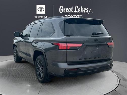 2024 Toyota Sequoia Platinum