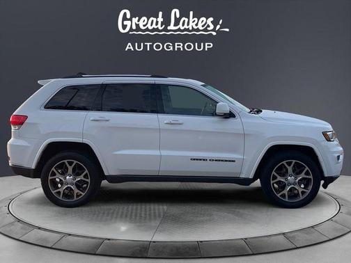 Bright White Clearcoat 2018 Jeep Grand Cherokee Limited