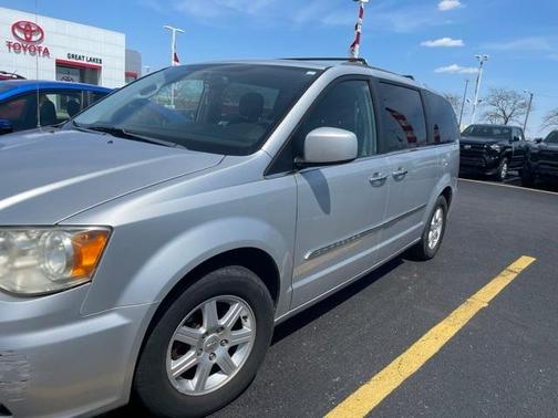 2011 Chrysler Town & Country Touring