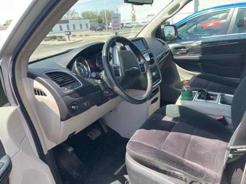 2011 Chrysler Town & Country Touring