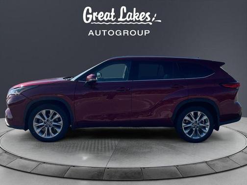 Pearl 2023 Toyota Highlander Limited