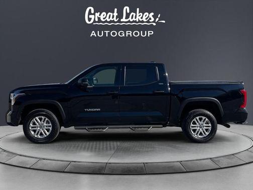 Black 2024 Toyota Tundra SR5