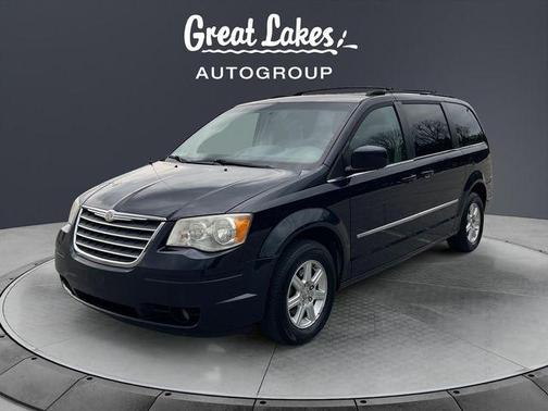 2010 Chrysler Town & Country Touring