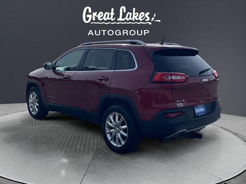 Deep Cherry Red Crystal Pearlcoat 2016 Jeep Cherokee Limited