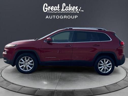 Deep Cherry Red Crystal Pearlcoat 2016 Jeep Cherokee Limited