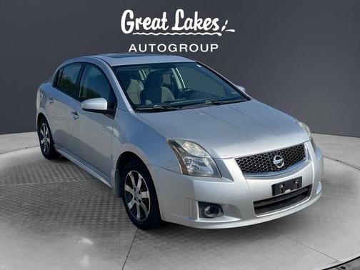 Brilliant Silver 2012 Nissan Sentra 2.0 SR