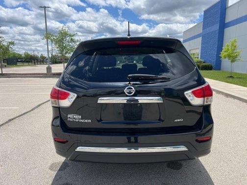 2015 Nissan Pathfinder S
