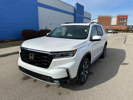 2025 Honda Pilot Touring