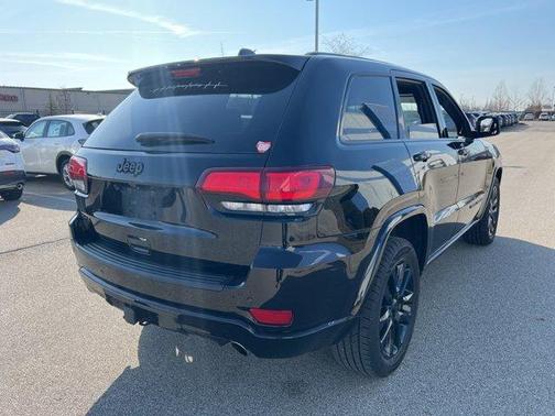 2020 Jeep Grand Cherokee Altitude