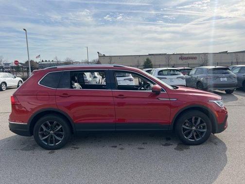 2022 Volkswagen Tiguan 2.0T SE