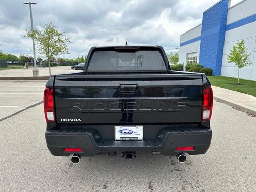 2025 Honda Ridgeline Black Edition