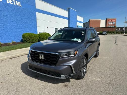 2025 Honda Pilot Touring