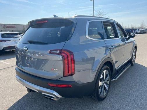 2020 Kia Telluride S
