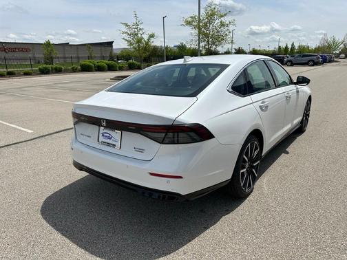 2025 Honda Accord Hybrid Touring