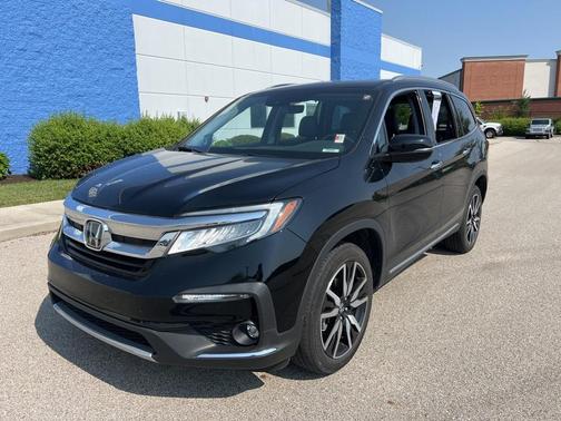 2022 Honda Pilot Touring 7-Passenger