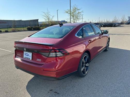 2025 Honda Accord Hybrid Sport