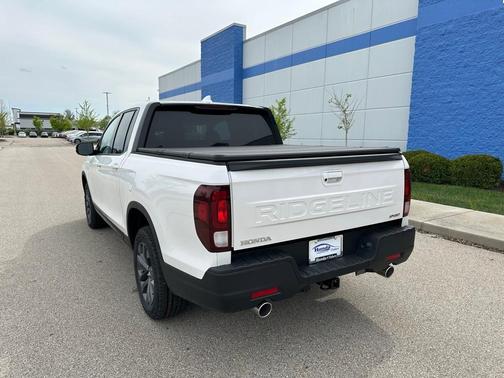 2025 Honda Ridgeline Sport