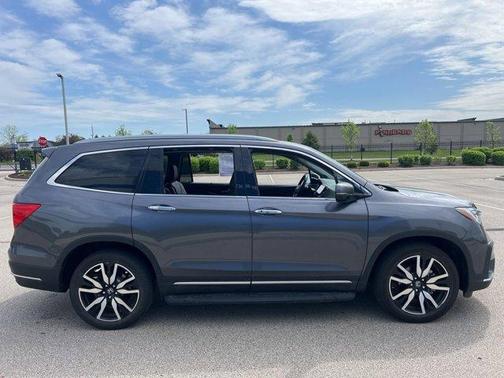 2022 Honda Pilot Elite