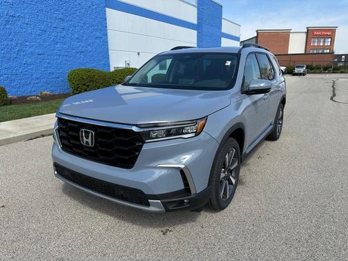 2025 Honda Pilot Touring
