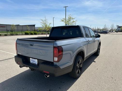 2025 Honda Ridgeline Black Edition