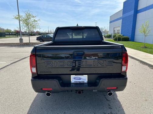 2025 Honda Ridgeline Black Edition