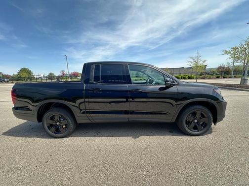2025 Honda Ridgeline Black Edition