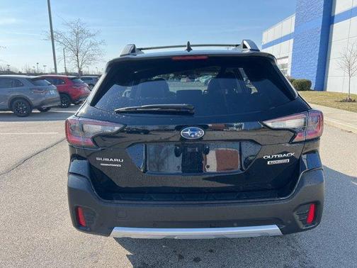 2021 Subaru Outback Touring XT