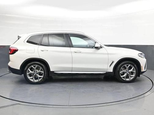 Alpine White 2023 BMW X3 sDrive30i