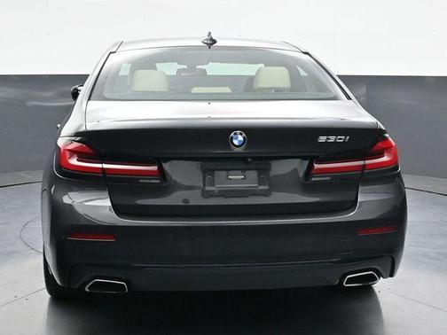2021 BMW 530 i