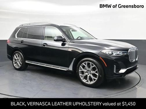 Black Sapphire Metallic 2021 BMW X7 xDrive40i