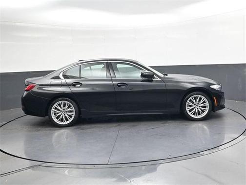 2024 BMW 330 i