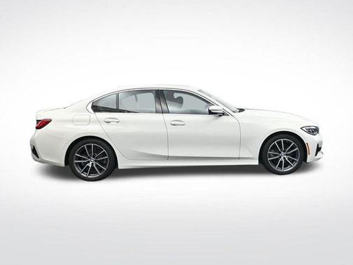 2020 BMW 330 i