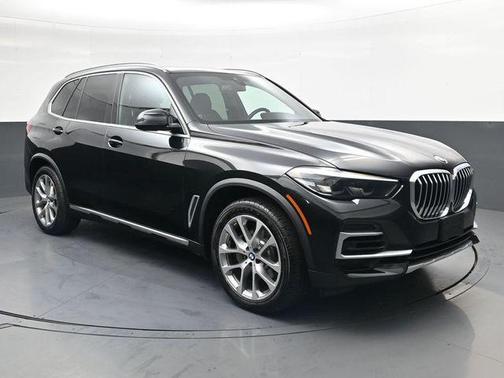 Black Sapphire Metallic 2022 BMW X5 xDrive40i