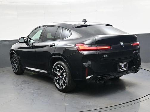 Black Sapphire Metallic 2023 BMW X4 M40i