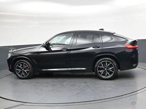 Black Sapphire Metallic 2023 BMW X4 M40i