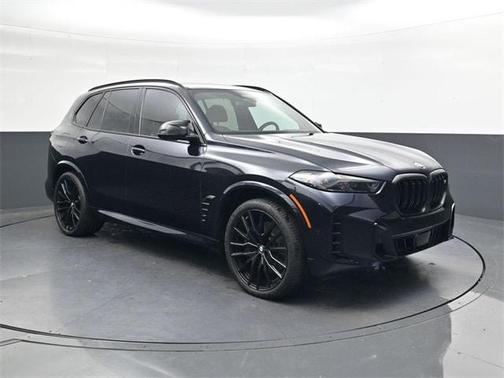 2024 BMW X5 M60i