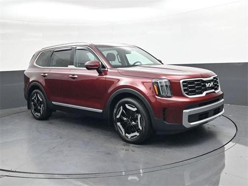 2023 Kia Telluride S
