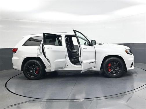 2020 Jeep Grand Cherokee SRT