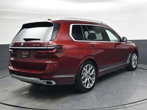 2025 BMW X7 xDrive40i