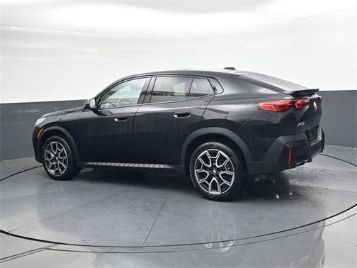 2025 BMW X2 xDrive28i